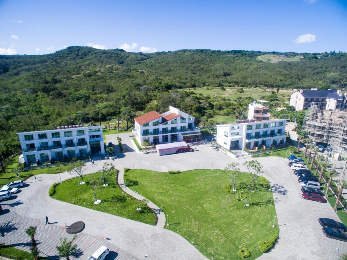 墾丁椰林 海灘文旅 Hotell Cape Eluanbi Eksteriør bilde