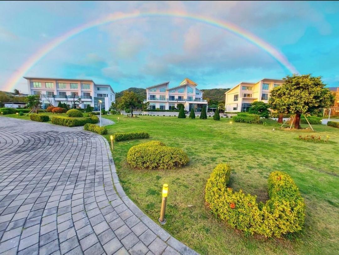 墾丁椰林 海灘文旅 Hotell Cape Eluanbi Eksteriør bilde