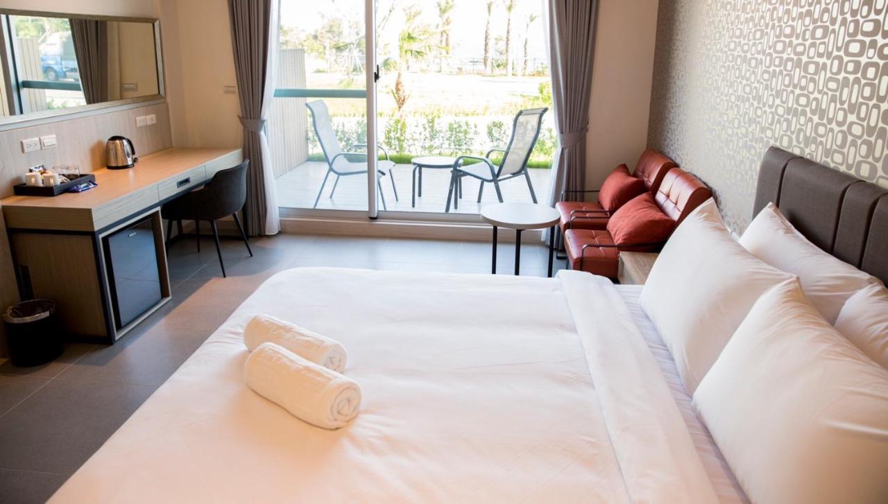 墾丁椰林 海灘文旅 Hotell Cape Eluanbi Eksteriør bilde